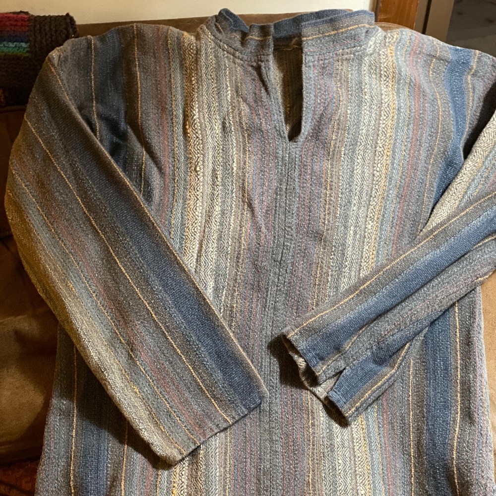 Hand woven collared shirt, vneck